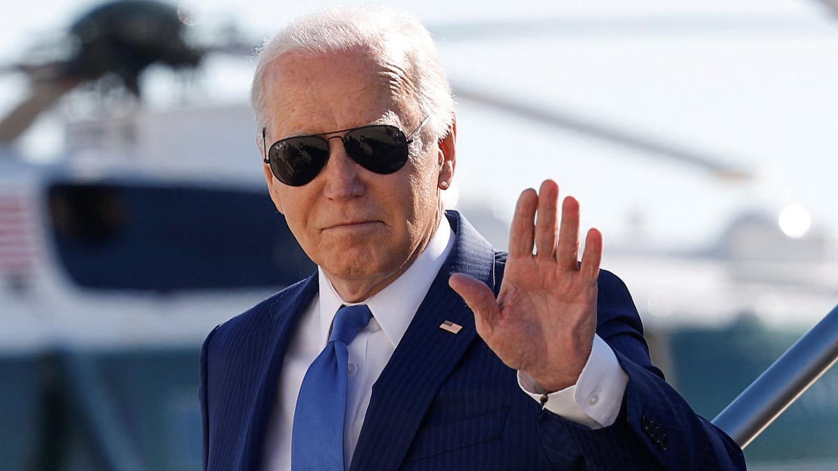 El fiscal especial que investigaba a Biden por los documentos secretos entrega su informe | Internacional
