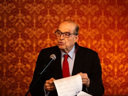 El ministro de Asuntos Exteriores de Colombia, Álvaro Leyva, en Bogotá, Colombia, en octubre de 2023.