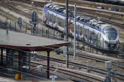 Uno de los nuevos trenes, en la estaci&oacute;n de Estrasburgo.