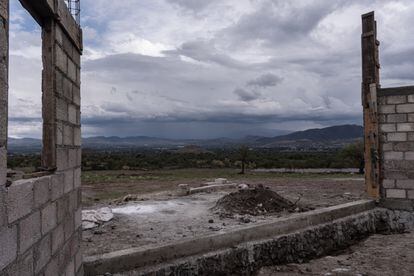 Construcción ilegal en las inmediaciones de las pirámides de Teotihuacan, el pasado 14 de mayo.