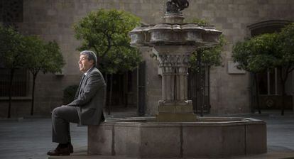 Francesc Homs, Conseller de Presidencia de la Genralitat de Catalunya, fotografiado en el Pati dels Tarongers del Palu de la Generalitat. 