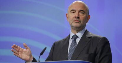 El comisario europeo de Asuntos Econ&oacute;micos y Financieros, Pierre Moscovici. EFE/OLIVIER HOSLET