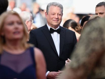 Al Gore atiende a los medios en Cannes.