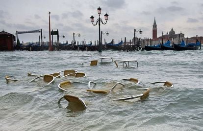 Venecia, durante una subida del nivel del agua de la laguna el 11 de noviembre de 2011.