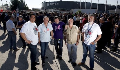 Treballadors d'Airbus que s'enfronten a peticions de penes de presó del fiscal per participar en un piquet.