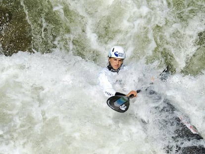 Maialen Chourraut en un entrenamiento en el Canal de la Seu.