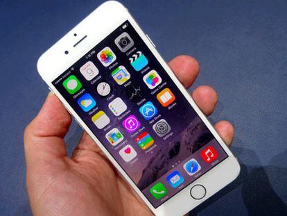 Apple permitirá eliminar algunas de las aplicaciones preinstaladas del iPhone