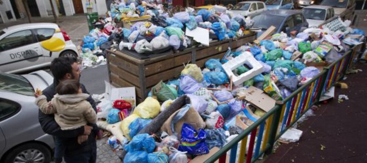 Recogidas 5.000 toneladas de basura en Sevilla tras el final de la ...