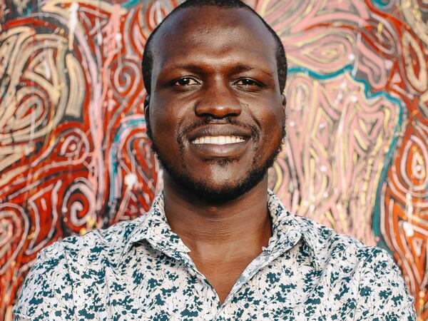 Sam Soko, director del documental keniano 'Softie', sobre la vida de Boniface y Njeri Mwangi.