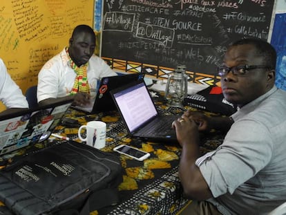 Imagen de Ovillage, en Abiyán (Costa de Marfil), con Cyriac Gbogou, Antoine Mian y Florent Youzan.