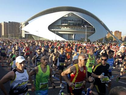 Primeros compases de la Maratón de Valencia en la edición de 2019.