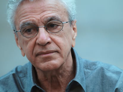 El cantante y compositor brasileño Caetano Veloso durante el documental 'Narciso de vacaciones'.