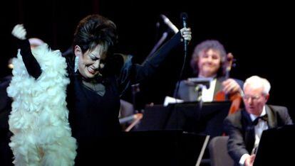 Virginia Luque, durante una actuaci&oacute;n en el Teatro Col&oacute;n de Buenos Aires, en 2006. 