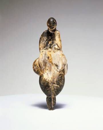 'Venus de Lespugue', estauilla de marfil del Paleolítico.