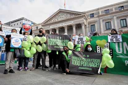 Protesta durante la presentación de la