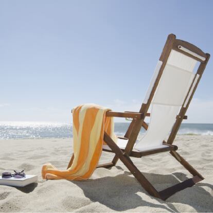 Recogemos algunas soluciones para que un día de playa sea lo más placentero posible. GETTY IMAGES.