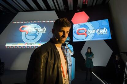 Gerard Piqué juga al Final Kick al MWC.