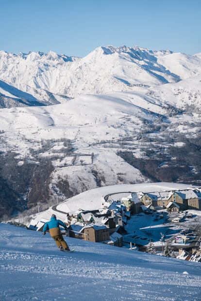 Una de las pistas de la estación de esquí de Peyragudes, Francia.