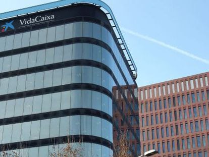 Vista de la sede en Barcelona de VidaCaixa-Adeslas, que con su venta Criteria (La Caixa). EFE/Archivo