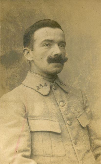 El soldado francés Henri Monsegu fue herido y capturado en su primera batalla, en agosto de 1914.