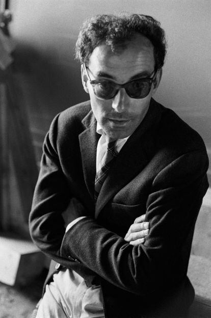 Retrato del director Jean-Luc Godard, durante el rodaje de 'El desprecio', en 1963, en Italia. 
