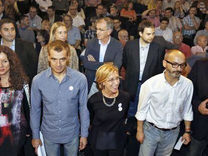 La nueva coordinadora de UPyD, a la izquierda, junto a Toni Cant&oacute;, Rosa D&iacute;ez y los candidatos a las alcald&iacute;as de Valencia y Alicante.