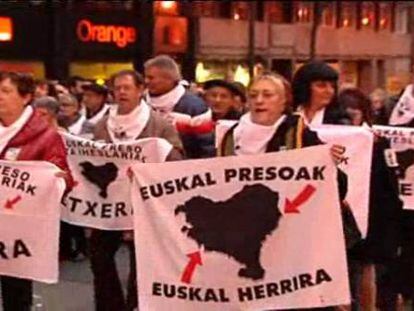 Miles de personas marchan en Bilbao en "defensa de los derechos de los presos"
