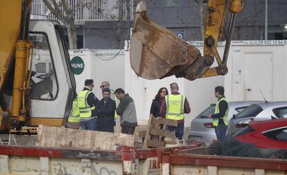 Registro de la Guardia Civil en el caso 3% en Glòries (Barcelona).