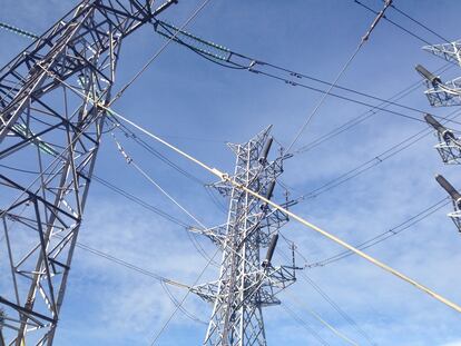 Torres de alta tensión, electricidad, luz
EUROPA PRESS
(Foto de ARCHIVO)
07/01/2014