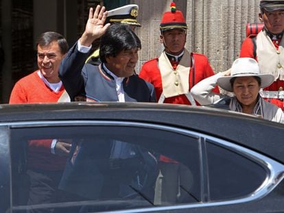 El presidente de Bolivia, Evo Morales, al salir de una conferencia en La Paz.