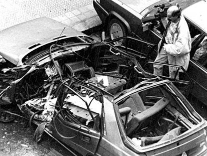 El coche del guardia civil Fernando Jiménez, asesinado por ETA en 1994.