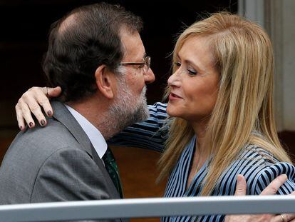 Cifuentes y Rajoy durante su encuentro hoy