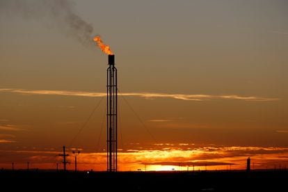 Un pozo de extracción en el condado de Loving (Texas), una de las zonas de EE UU en las que la facturación hidráulica ha disparado la producción de gas y petróleo.
