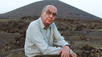 El escritor José Saramago.