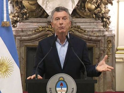 Macri anuncia el inicio de las negociaciones con el FMI.
