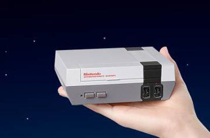 La mini NES, en una imagen facilitada por Nintendo.