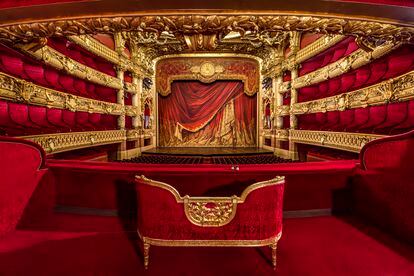 Vista del escenario de la Ópera de París, desde el Palco de Honor.