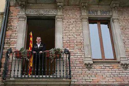 Jordi Serra, alcalde de Roda de Ter, Barcelona, en el Ayuntamiento.