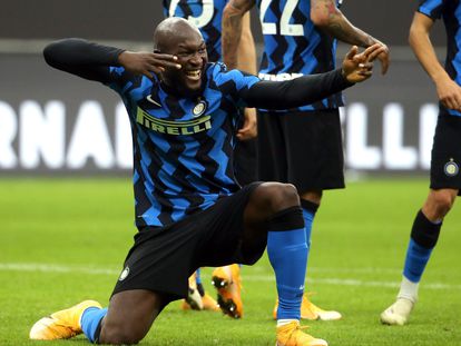 Lukaku celebra un gol en su último partido con el Inter.