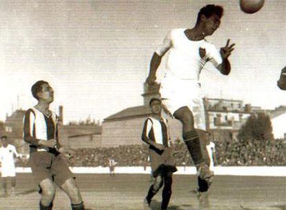 Imagen de archivo de un <i>derby</i> entre el Levante y el Valencia en la década de 1920.