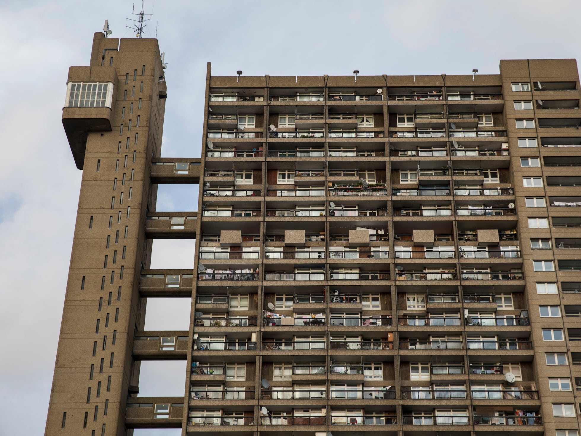 Como Se Dice Edificio En Inglés Es un edificio monstruoso”, “este ridículo aborto”: en defensa de la  'arquitectura fea' | Arquitectura | ICON Design | EL PAÍS