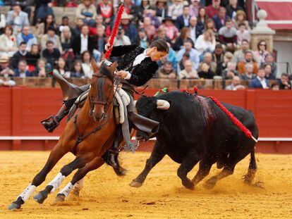 Lea Vicens cortó una oreja del sexto toro de la tarde.