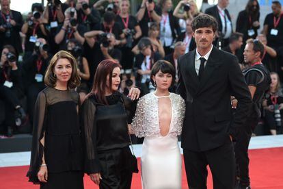 From left to right: Sofia Coppola, Cailee Spaeny, Jacob Elordi and Priscilla Presley at the premiere of 'Priscilla', at the 2023 Venice Film Festival.