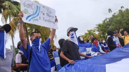 Manifestación de jóvenes contra el régimen de Daniel Ortega en Nicaragua el pasado domingo.