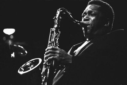 Actuaci&oacute;n de John Coltrane en B&eacute;lgica, en 1965.