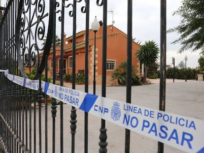 Domicilio en la que ha sido detenido un menor de 15 años por matar a sus padres y a su hermana, en Elche (Alicante).JOAQUIN DE HARO RODRIGUEZ