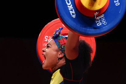 La ecuatoriana Neisi Dajomes compite en la categoría de 76 kilos el 1 de agosto pasado en Tokio.