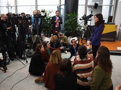 La ministra de Justicia, Pilar Llop, habla a la prensa tras intervenir en el Comité de Libertades Civiles del Parlamento Europeo, en Bruselas.