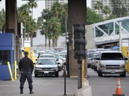 Imagen de la zona de EE UU del puerto de San Ysidro, entre Tijuana y San Diego.