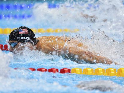 Phelps nada el relevo 4x100m, su última carrera, en los Juegos de Londres.